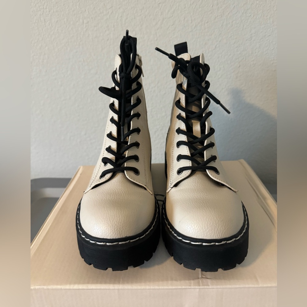 Sincerely Jules Harley Beige Combat Boots